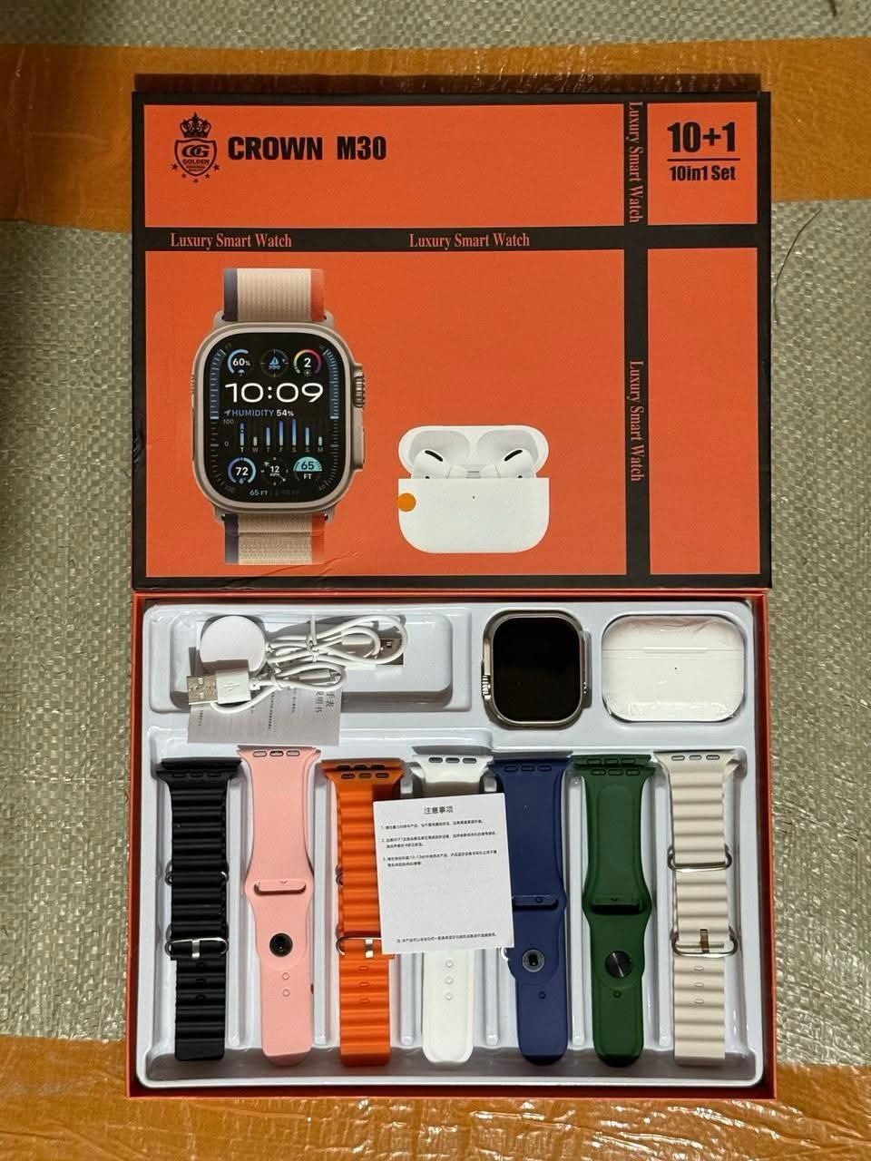 Crown M30 Smartwatch Bundle + AirBuds